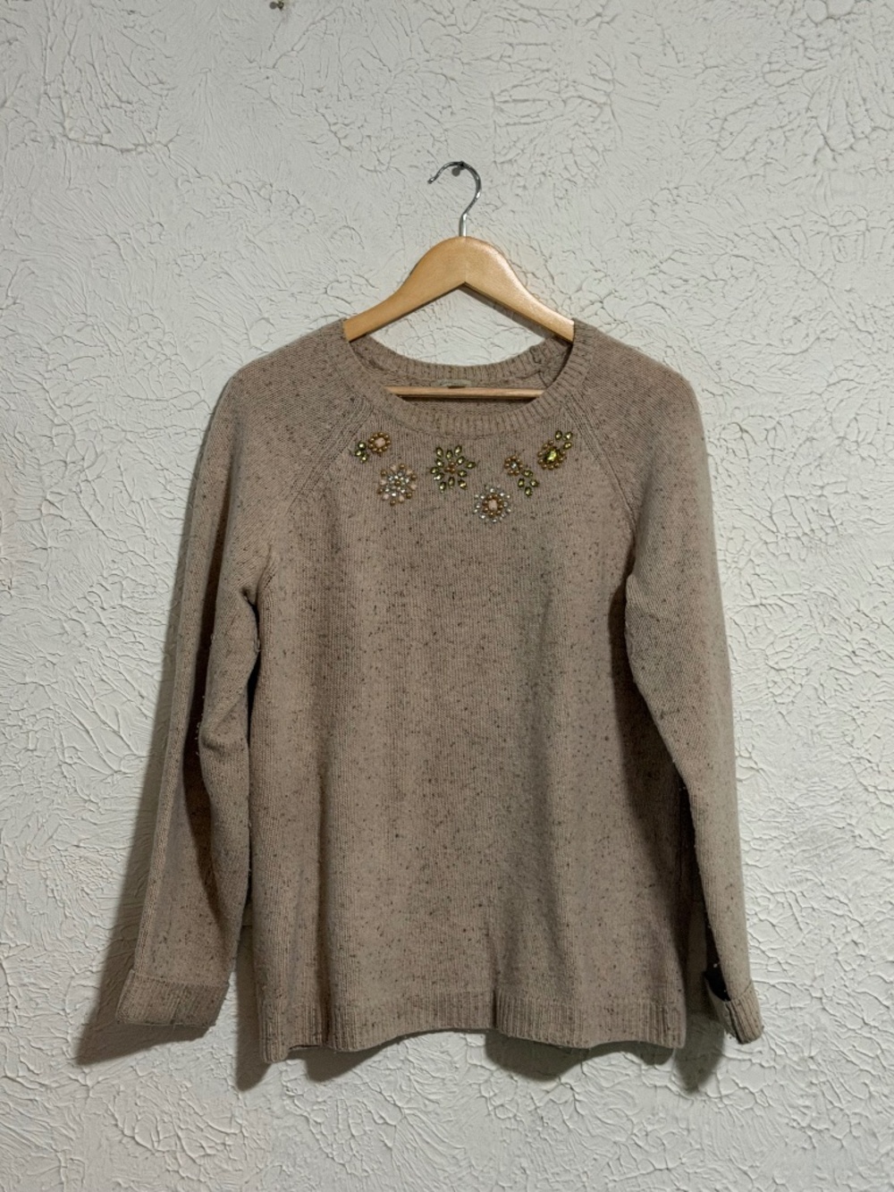 Garnet Hill Cream Floral Embellished Pullover Sweater L Flaw